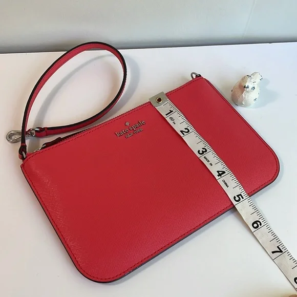 Kate Spade ♠️ Wristlet Handbag - Picture 10 of 10